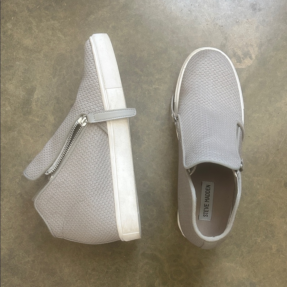 Steve Madden Sneakers